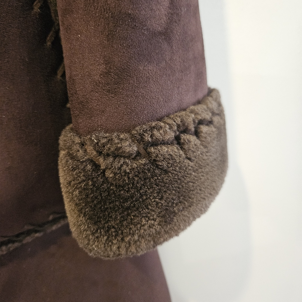 Shearling long coat. Size M. Real fur trim. - Picture 6 of 16